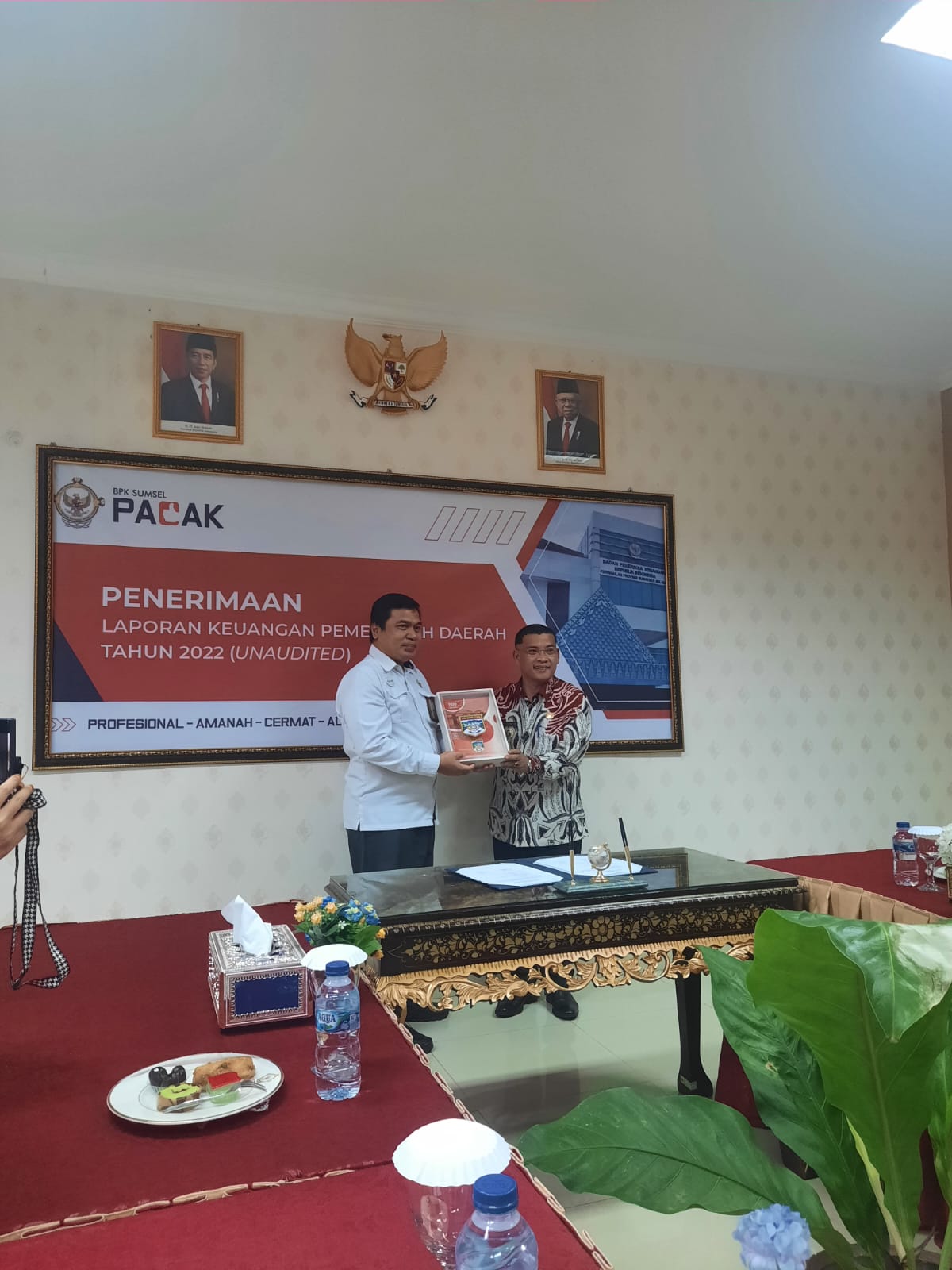 Pemerintah Kabupaten Musi Rawas Utara Serahkan Laporan Keuangan ke BPK RI Perwakilan Sumatera Selatan TA 2022